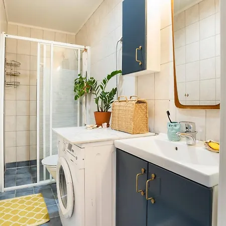 Apartment Spacious Flat In Trendy Area